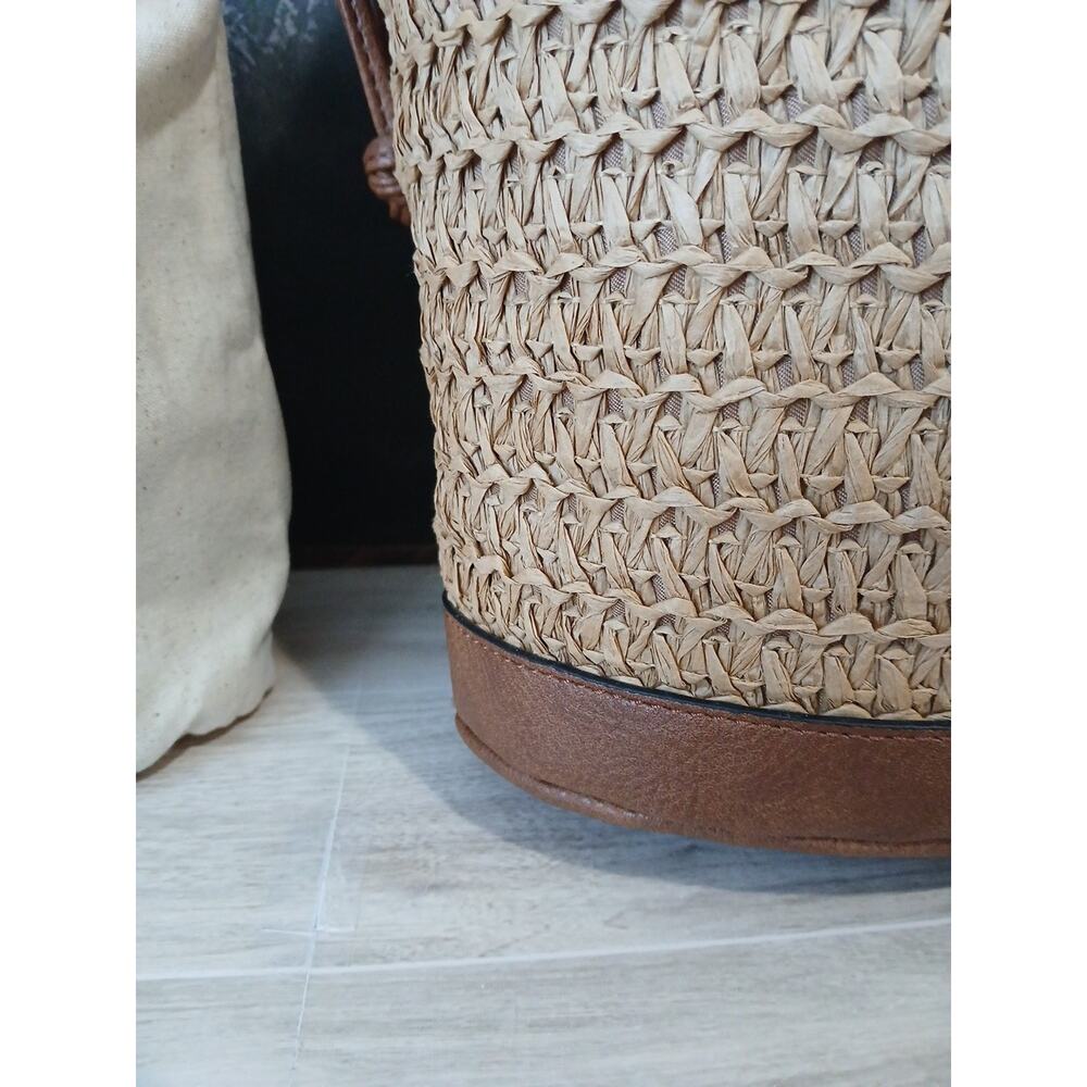 Tommy Bahama Woven Bucket Bag Purse Tote Removable Inner Pouch Natural Straw - Picture 4 of 13